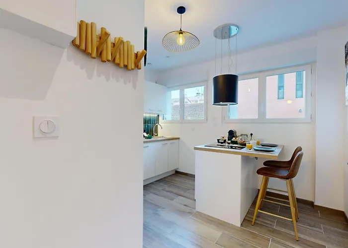 Expat Renting - Le Tropical - Netflix - Proche Gare Apartment